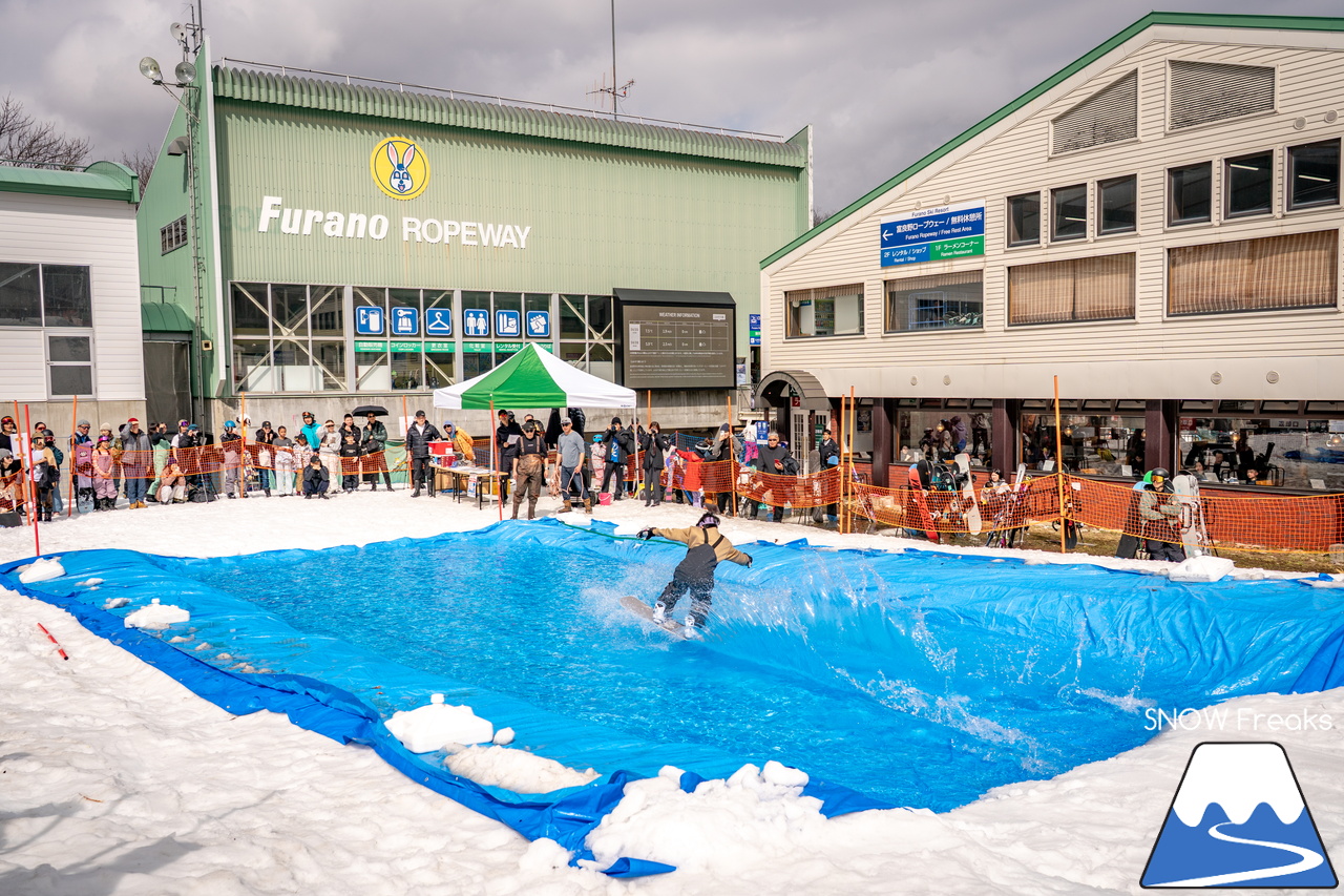 富良野スキー場｜いよいよインターナショナルなイベントに？！春シーズン恒例『第13回 Pond Skimming 池渡り』開催～♪